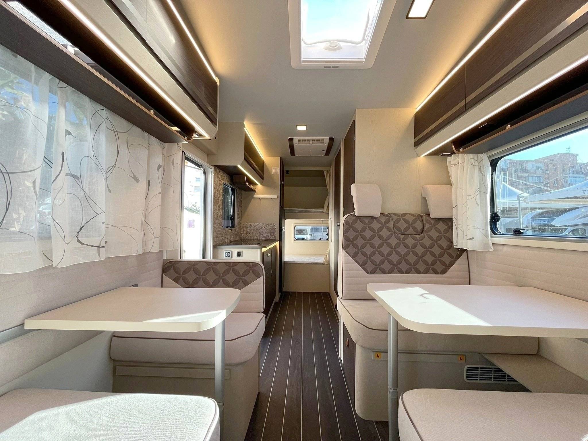 Berth Fiat FIAT DUCATO - Yescapa