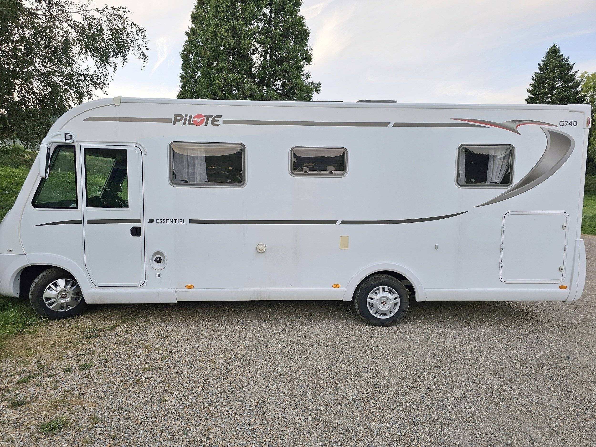 Pilote pilote G740 essentiel