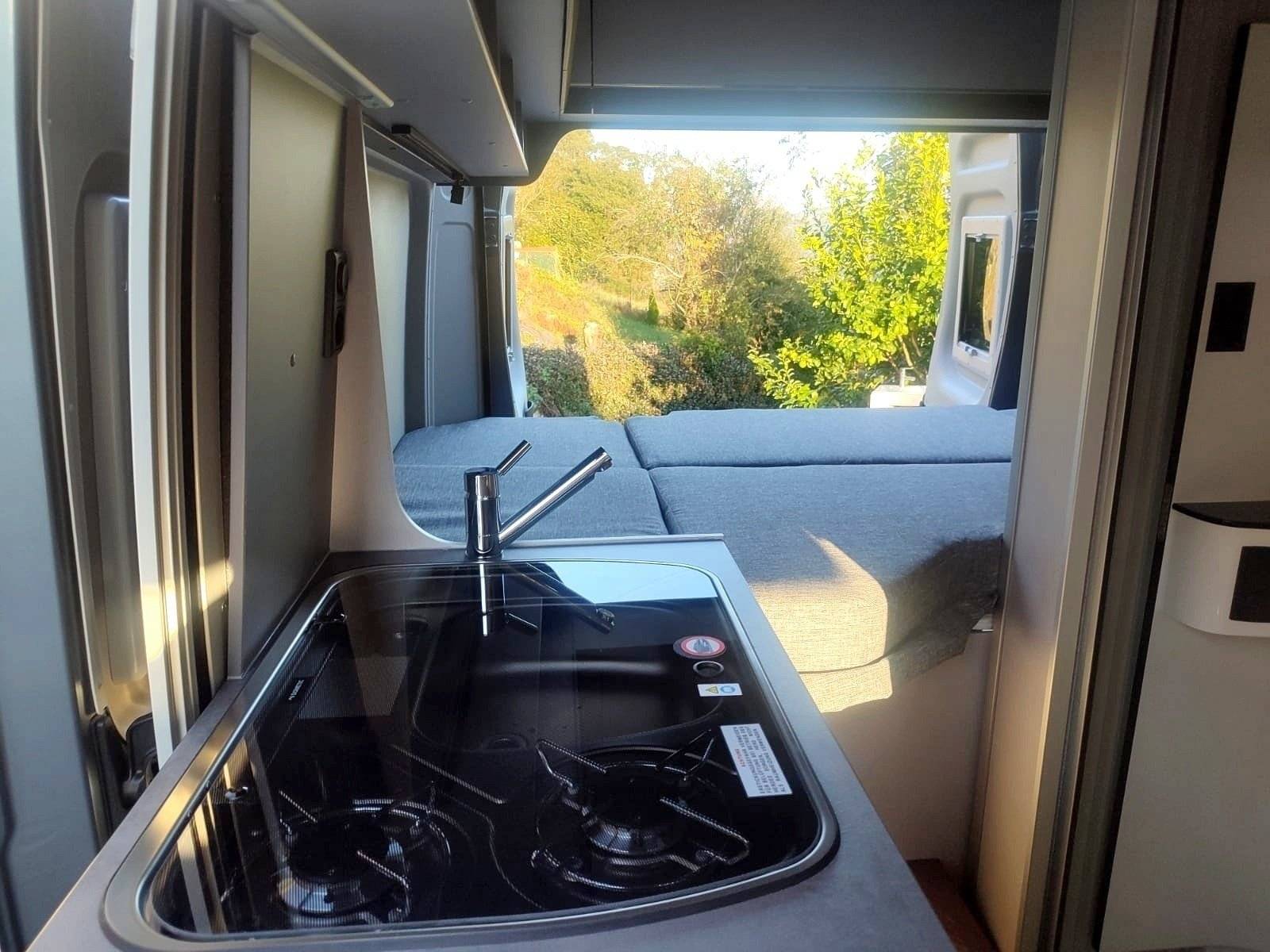 Kitchen Citroën Jumper 2,0 l 130 ch - Yescapa