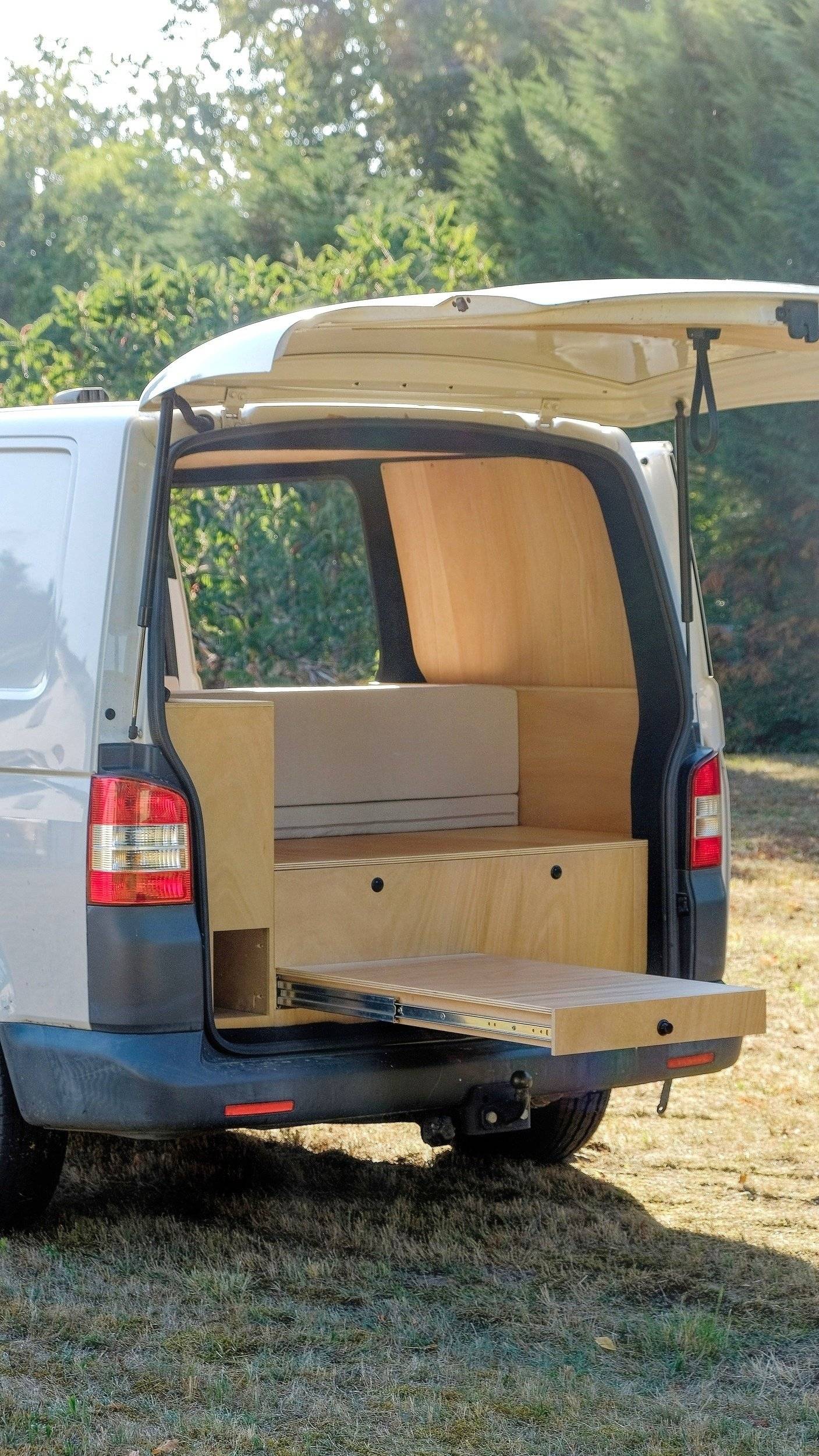 Volkswagen T5 2,0 l 102 ch