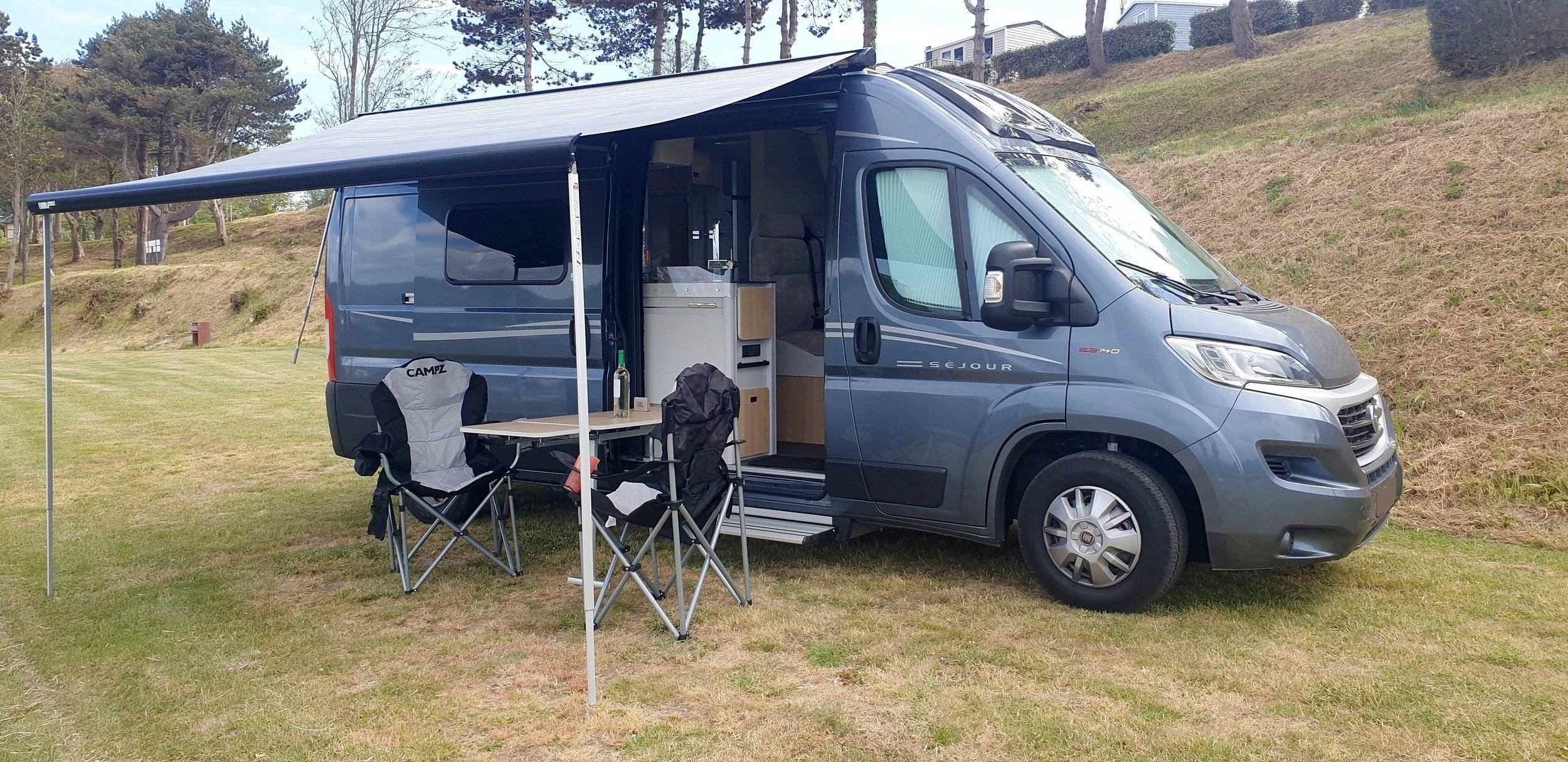 Font Vendôme Leader Camp