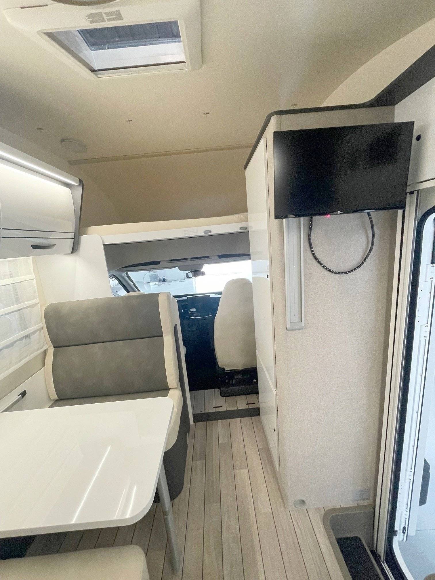 Mclouis Mclouis  320