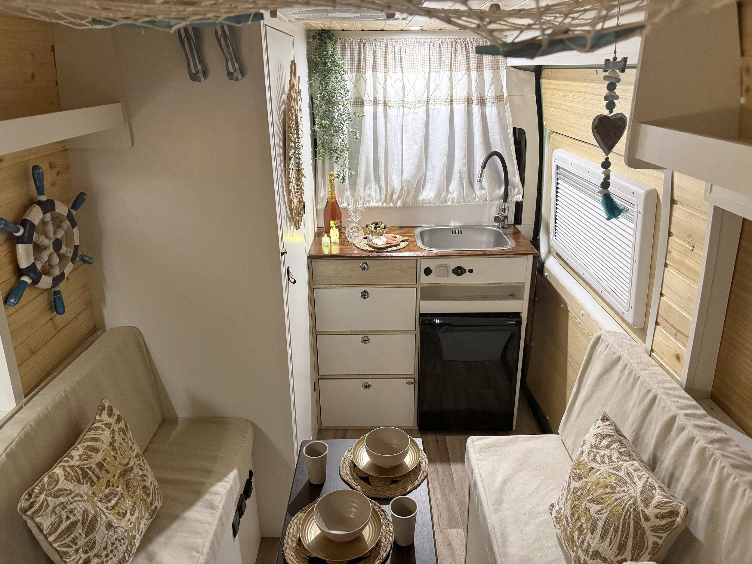 Adria Jumper 1,6 l Blue HDI 95 ch