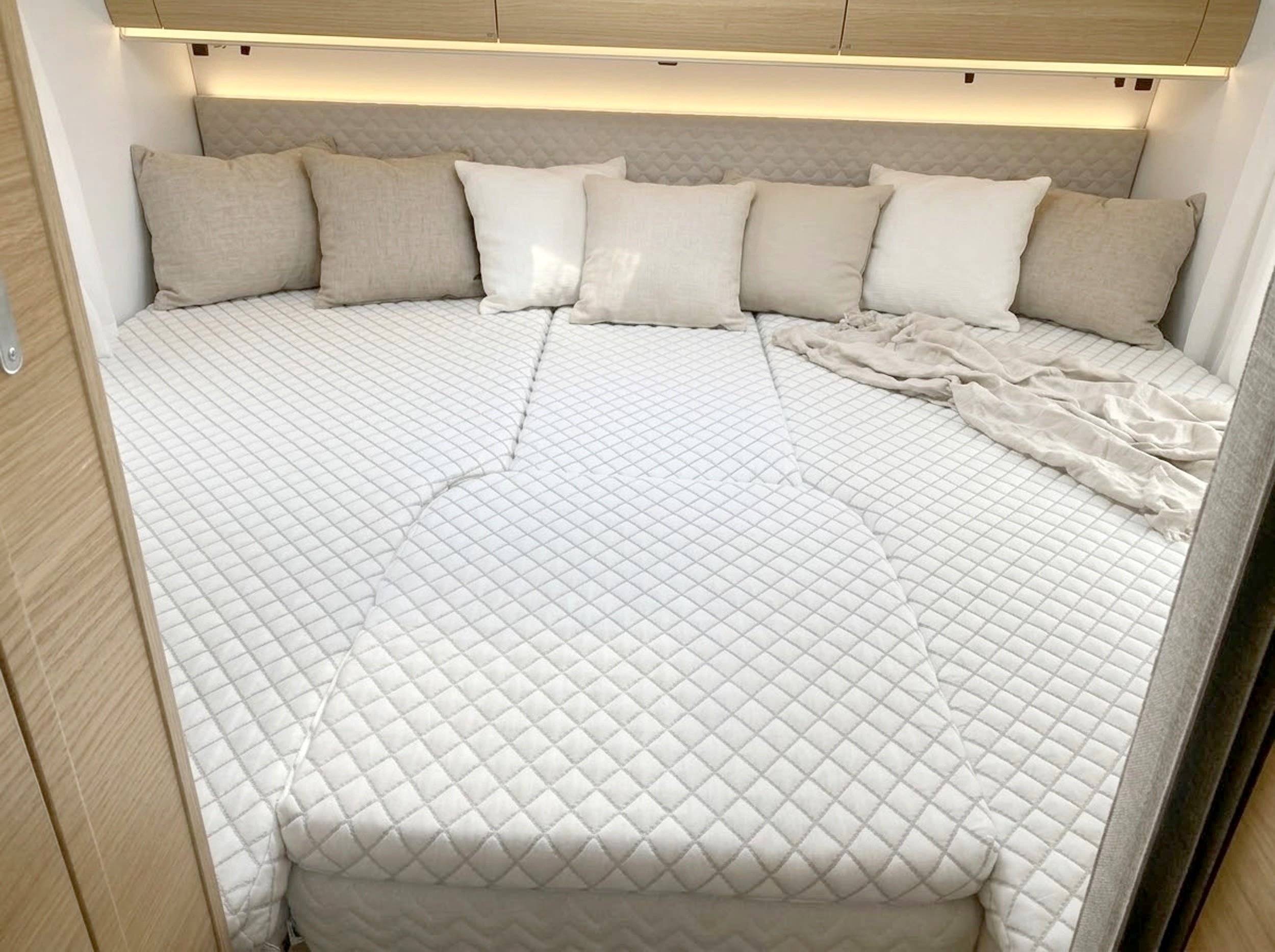 Adria Matrix 650 DL 60Y