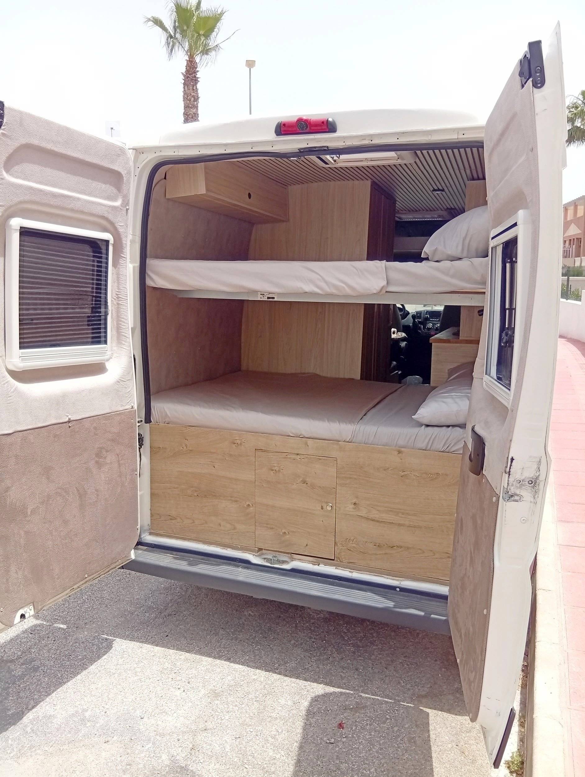 Peugeot Boxer 2,2 l 130 ch