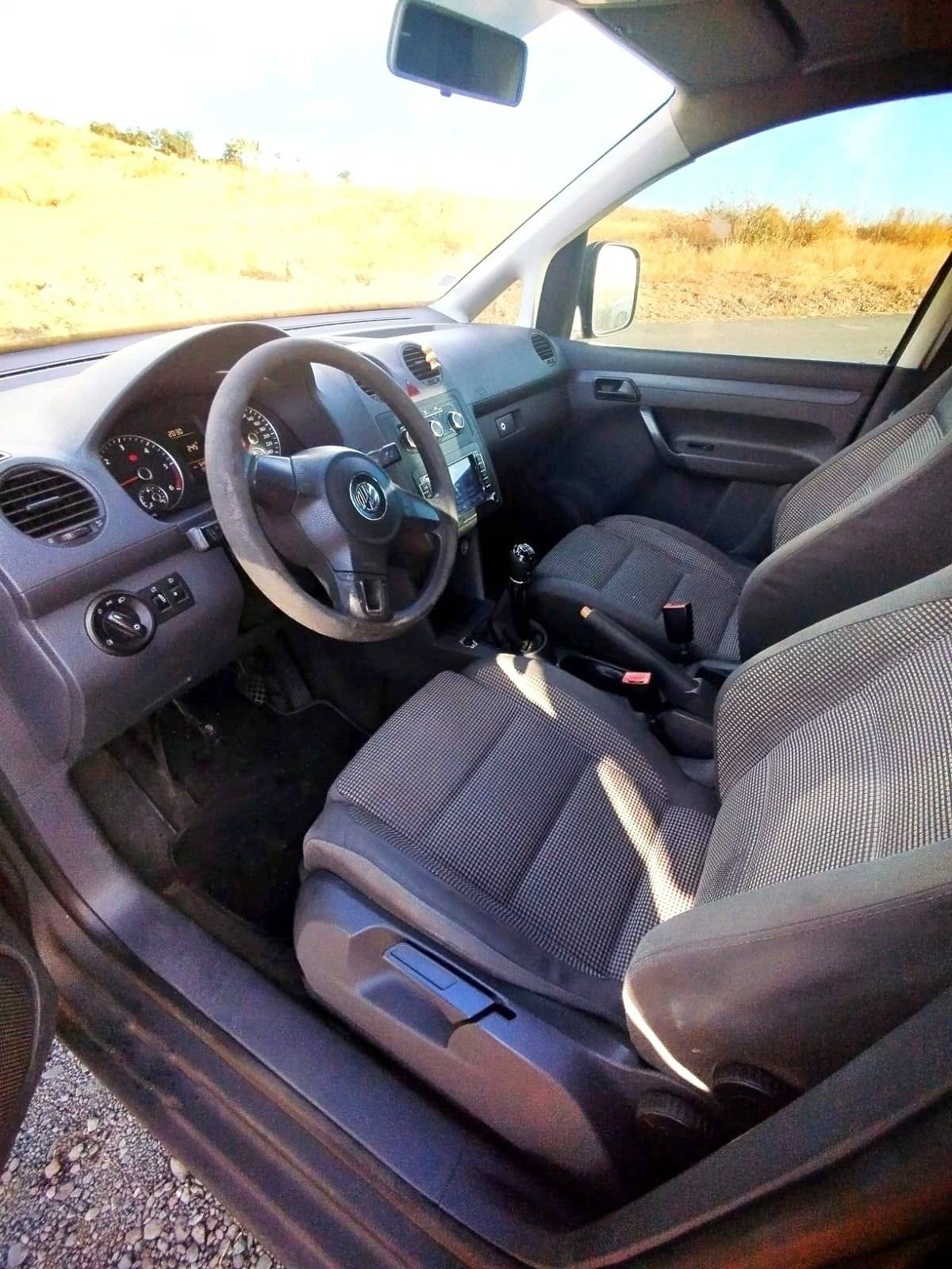 Volkswagen Caddy 1,6 l 75 ch