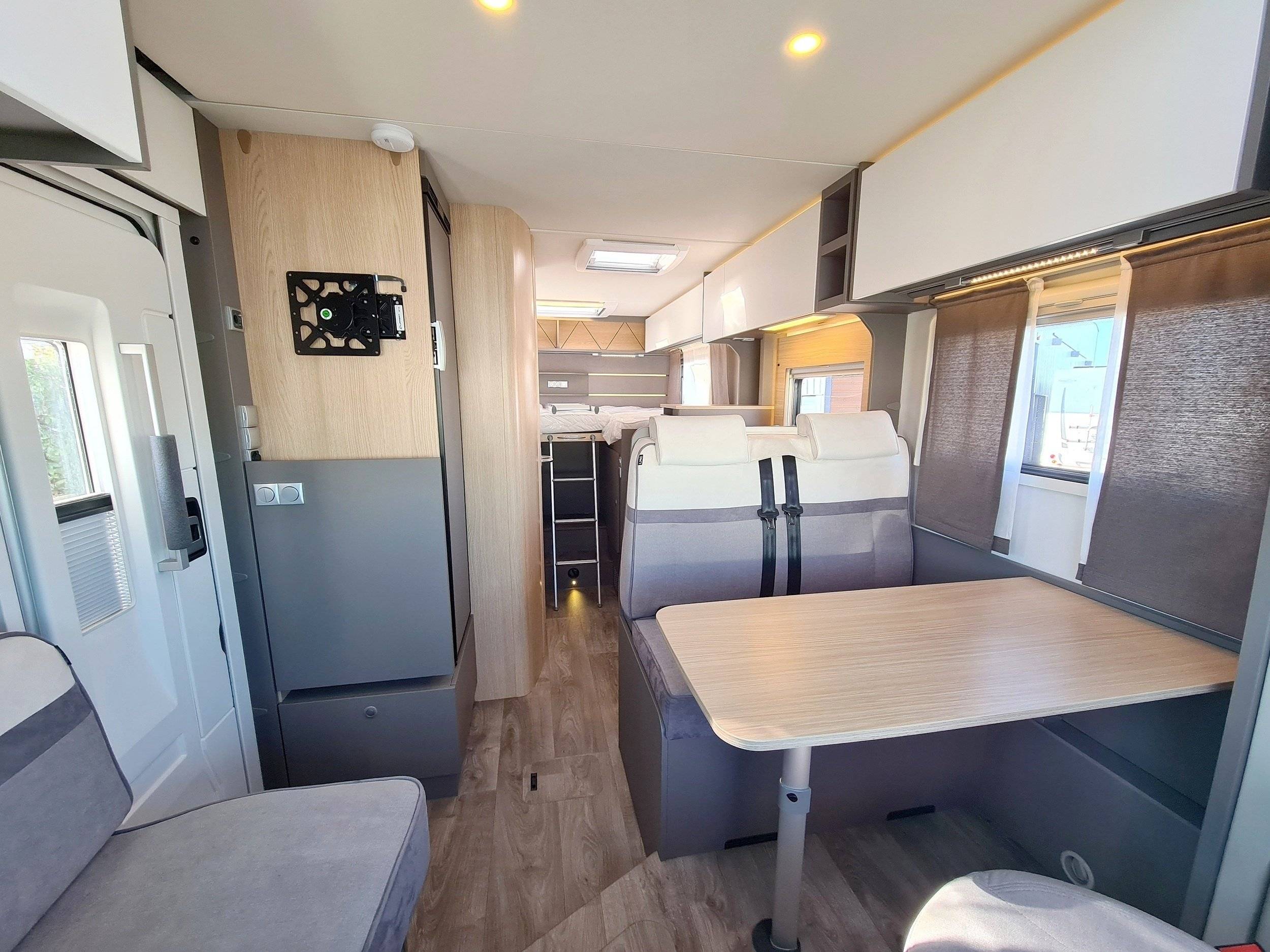 Lmc Tourer lift H660