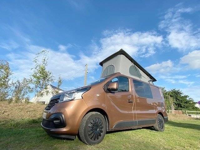 Klubber RENAULT TRAFIC III 1.6 ENERGY DCI 145 TWIN TURBO EU6 L1H1 2.7T