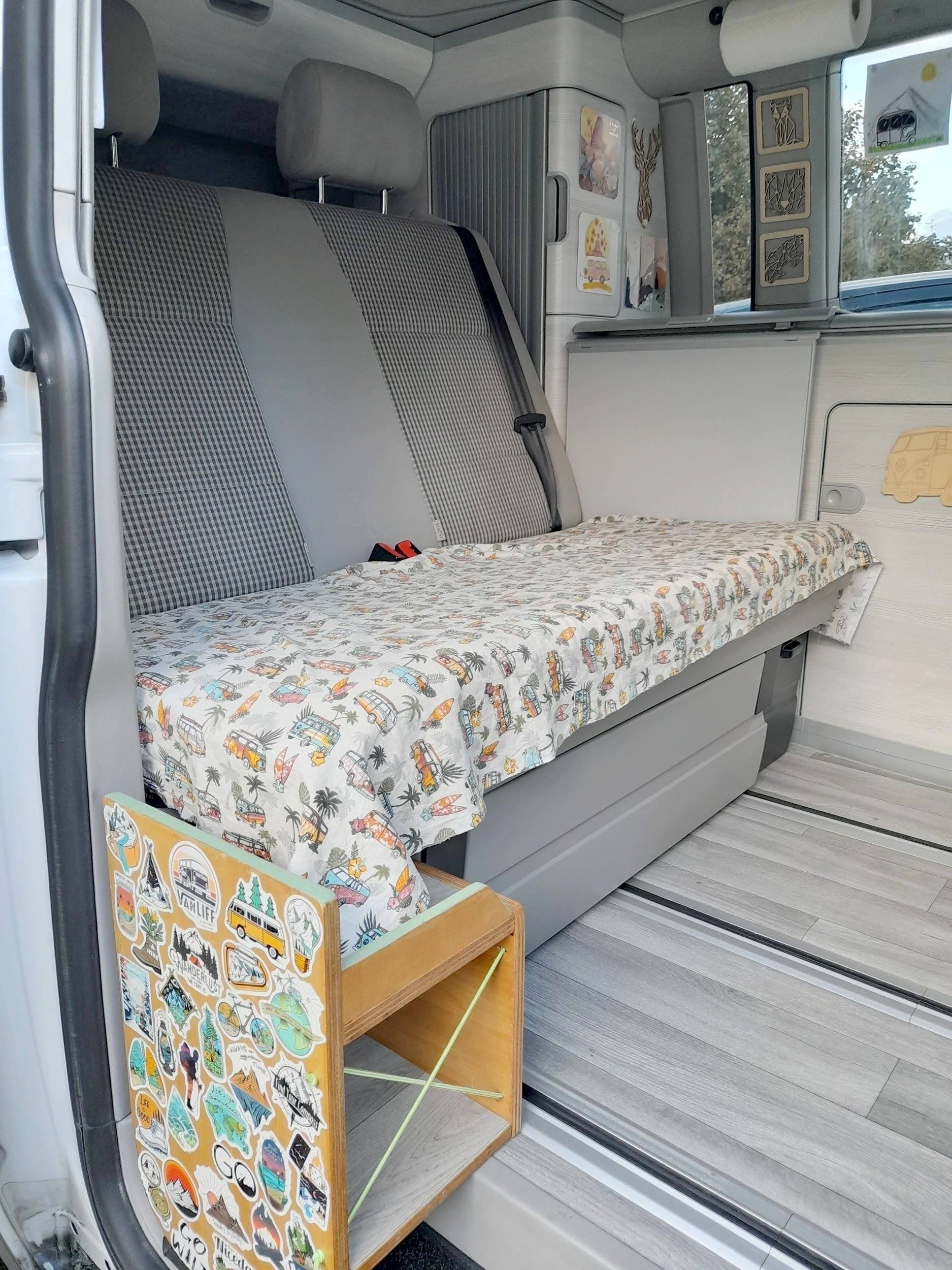 Dinette Volkswagen T6 California Coast - Yescapa