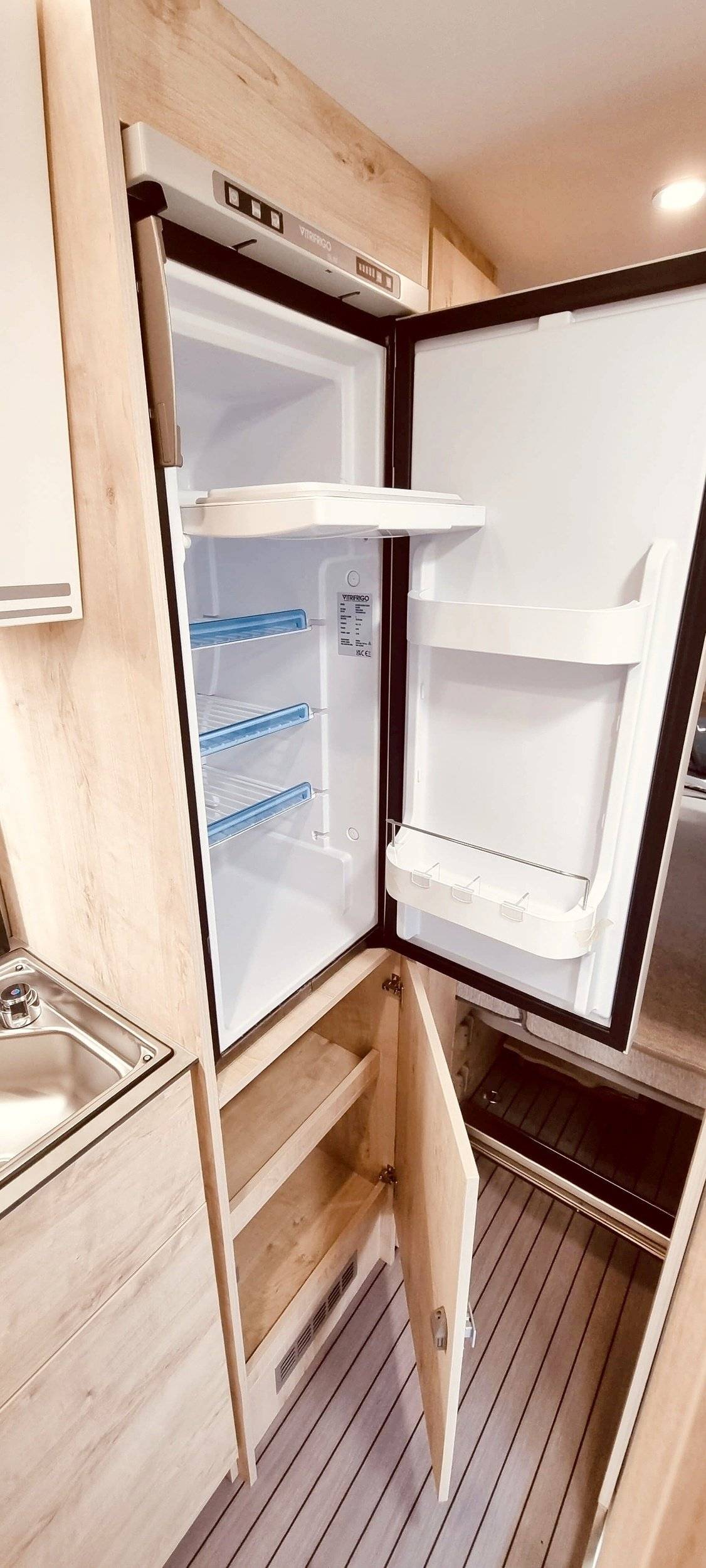 Jumper Desert Island