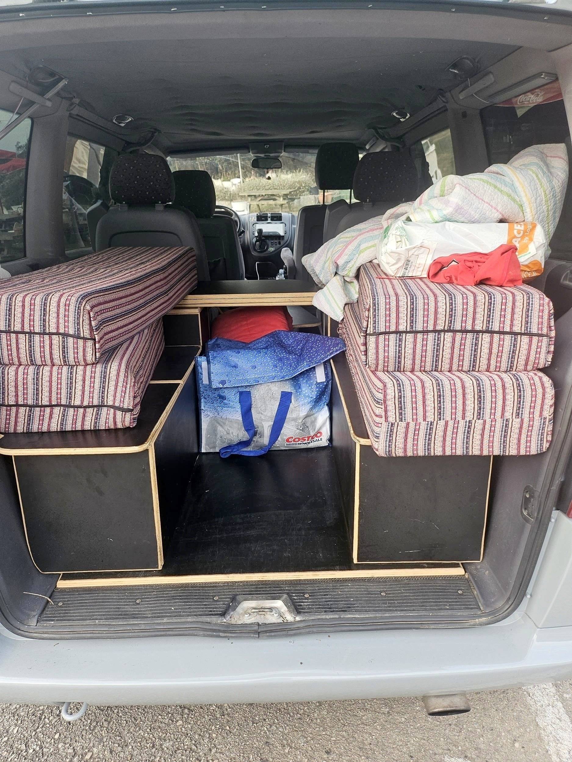 slaapplaatsen Mercedes Vito 2,2 l 136 ch - Yescapa