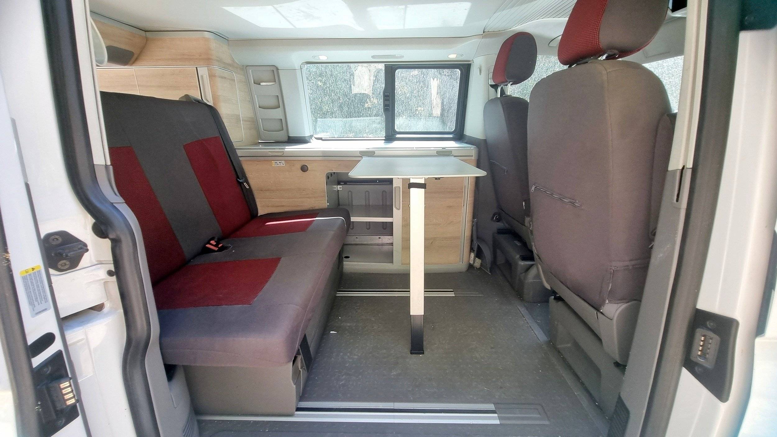 Volkswagen Volkswagen T6 California COAST