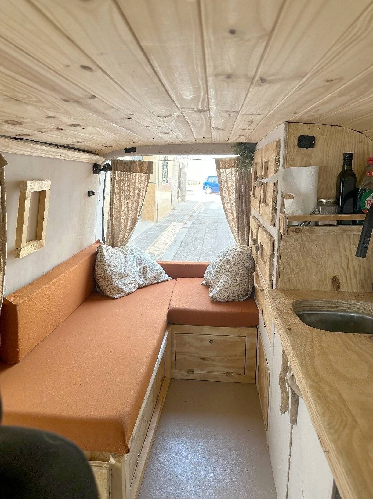 Essecke Volkswagen Volkswagen Transporter T6 - Yescapa