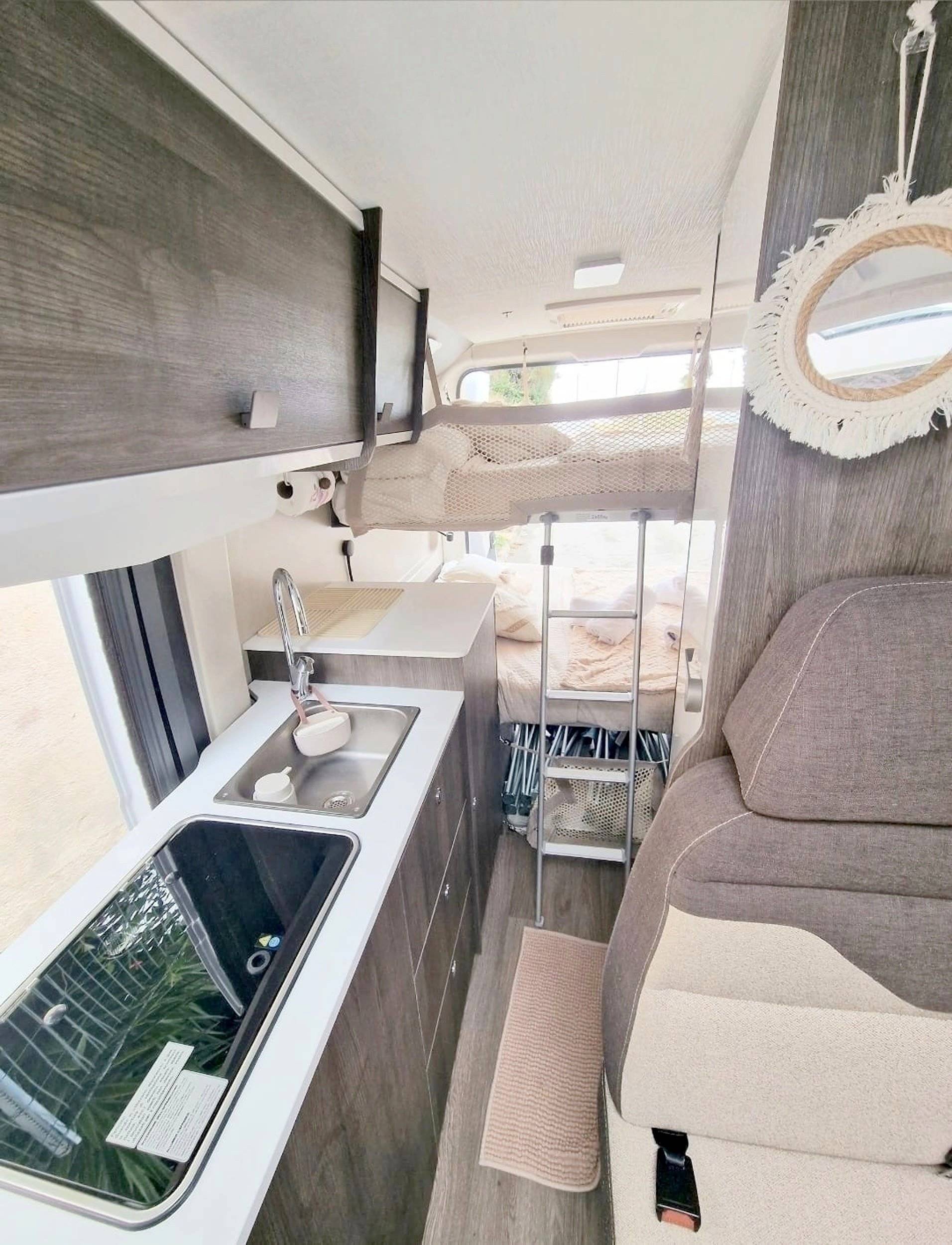 Berth Fiat FIAT 2,2 l Multijet - 103 kW (140 CV) - EURO 6e - cambio manual - Yescapa