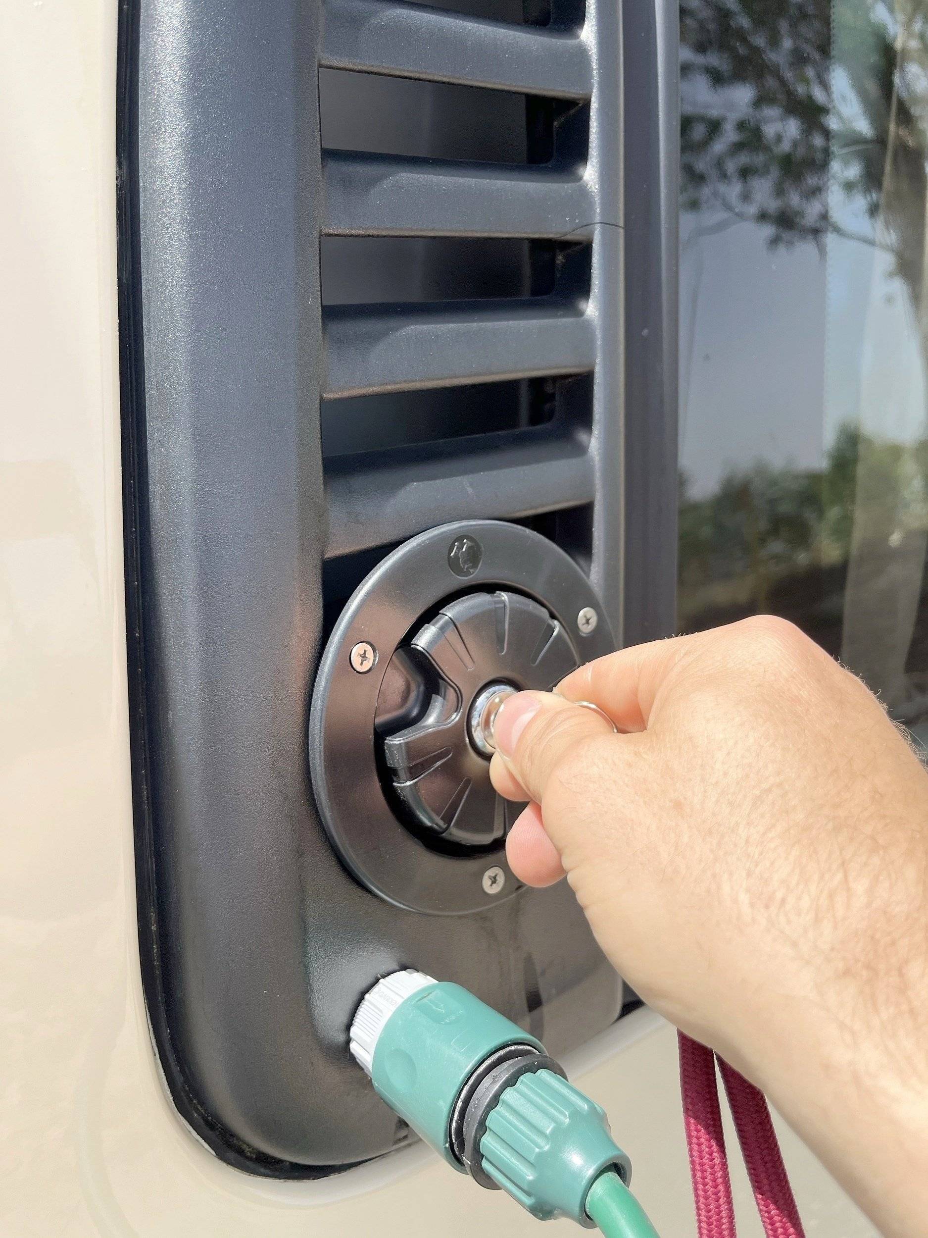 Volkswagen Transporter T4 2.4D