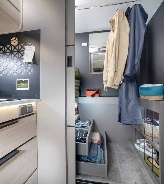 Challenger 2,3 l 140 ch.