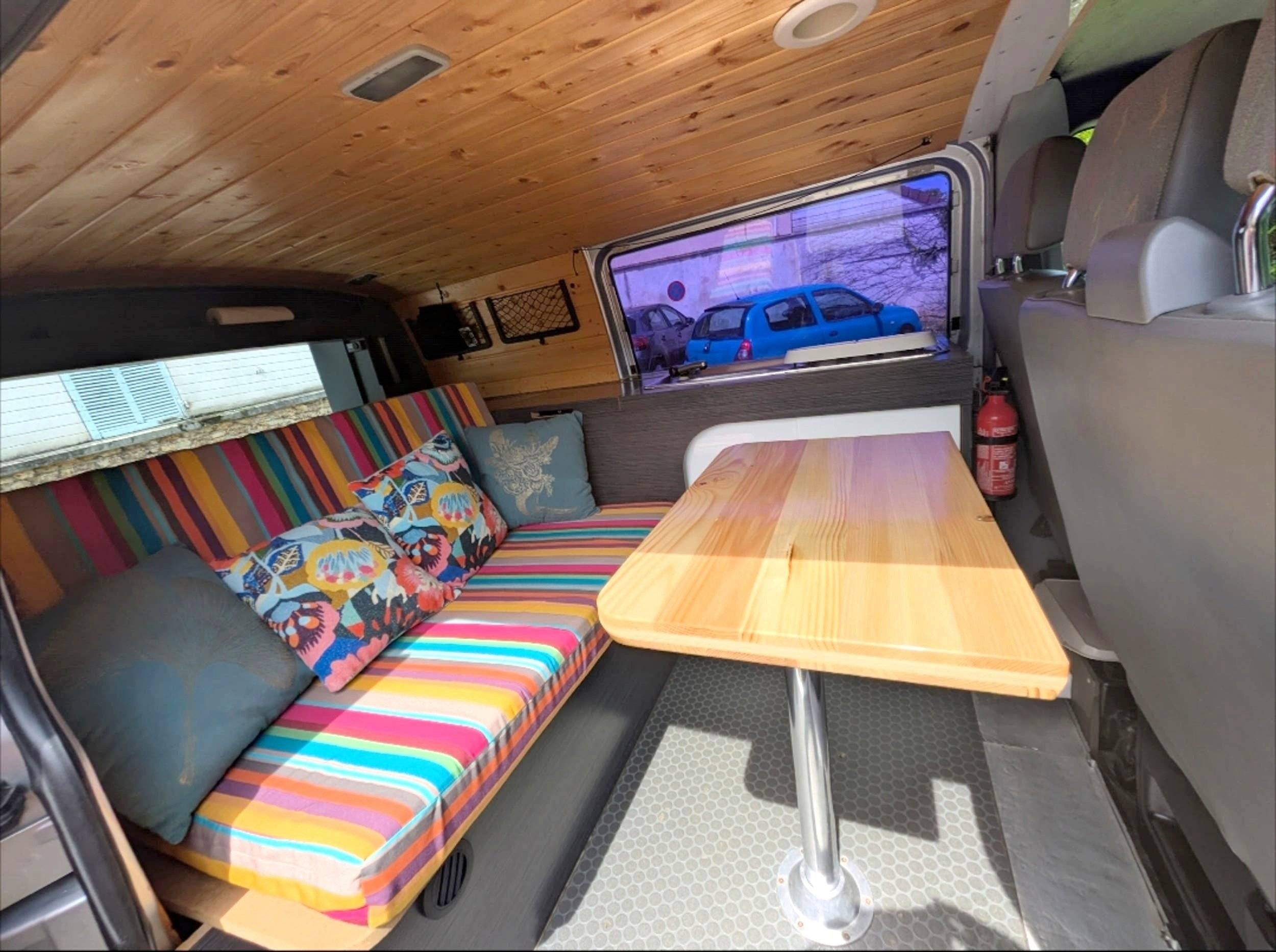 Volkswagen T5 1,9 l 102 ch