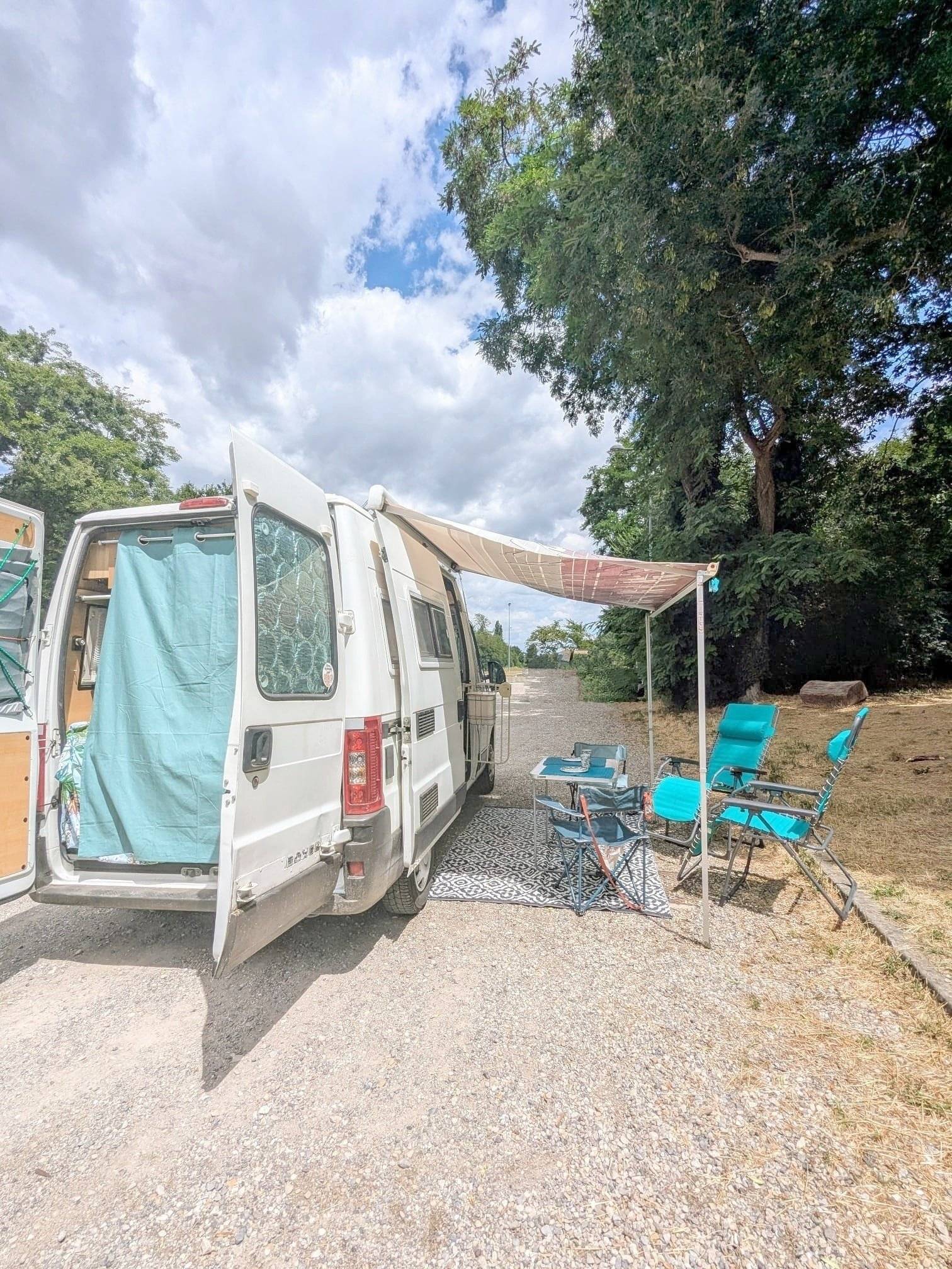 Savignat-Roche Peugeot boxer