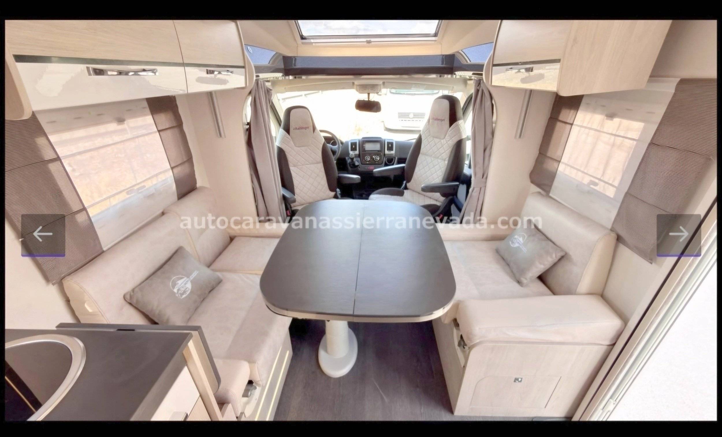 Dining Area Fiat - Yescapa