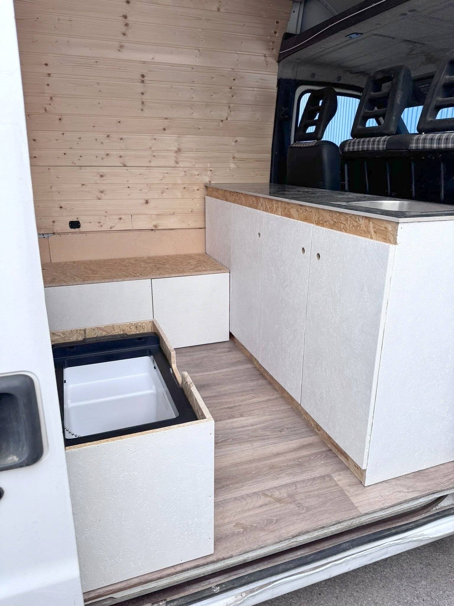 Blucamp Peugeot boxer