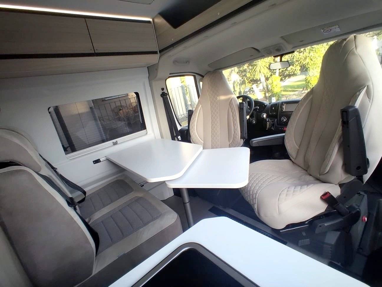 Adria Twin Axess 600 Spt family