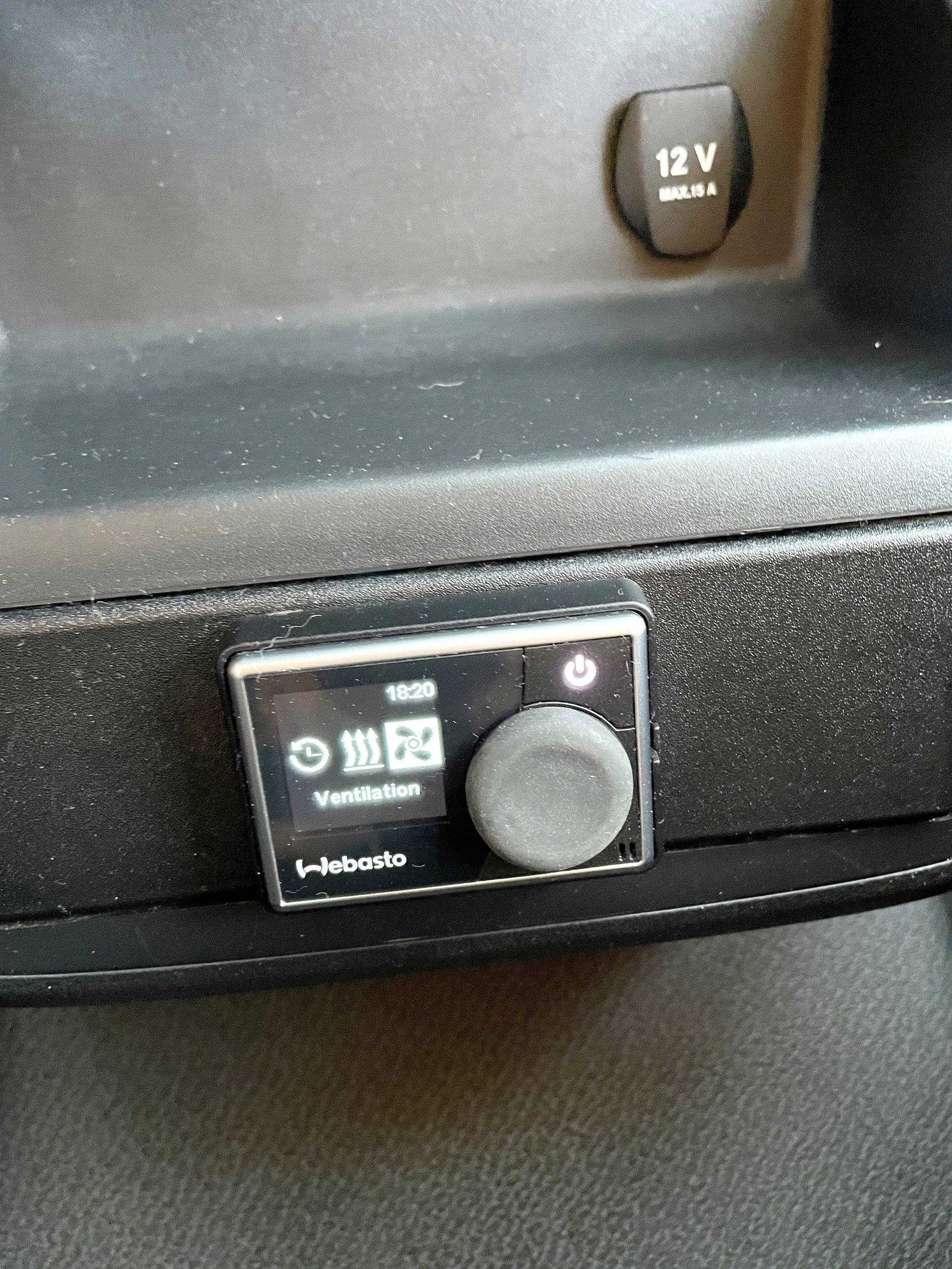 Mercedes Marco Polo Activity