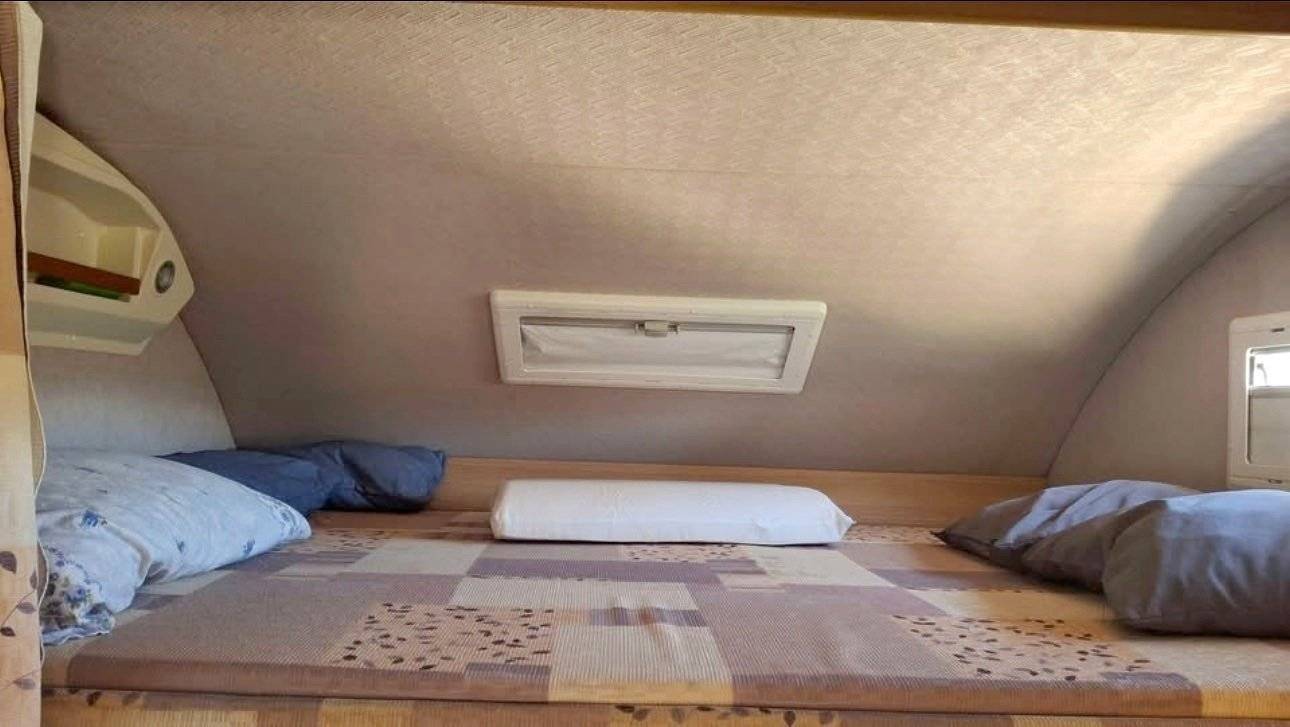 Letti Ford Transit 2,4 l 115 ch - Yescapa