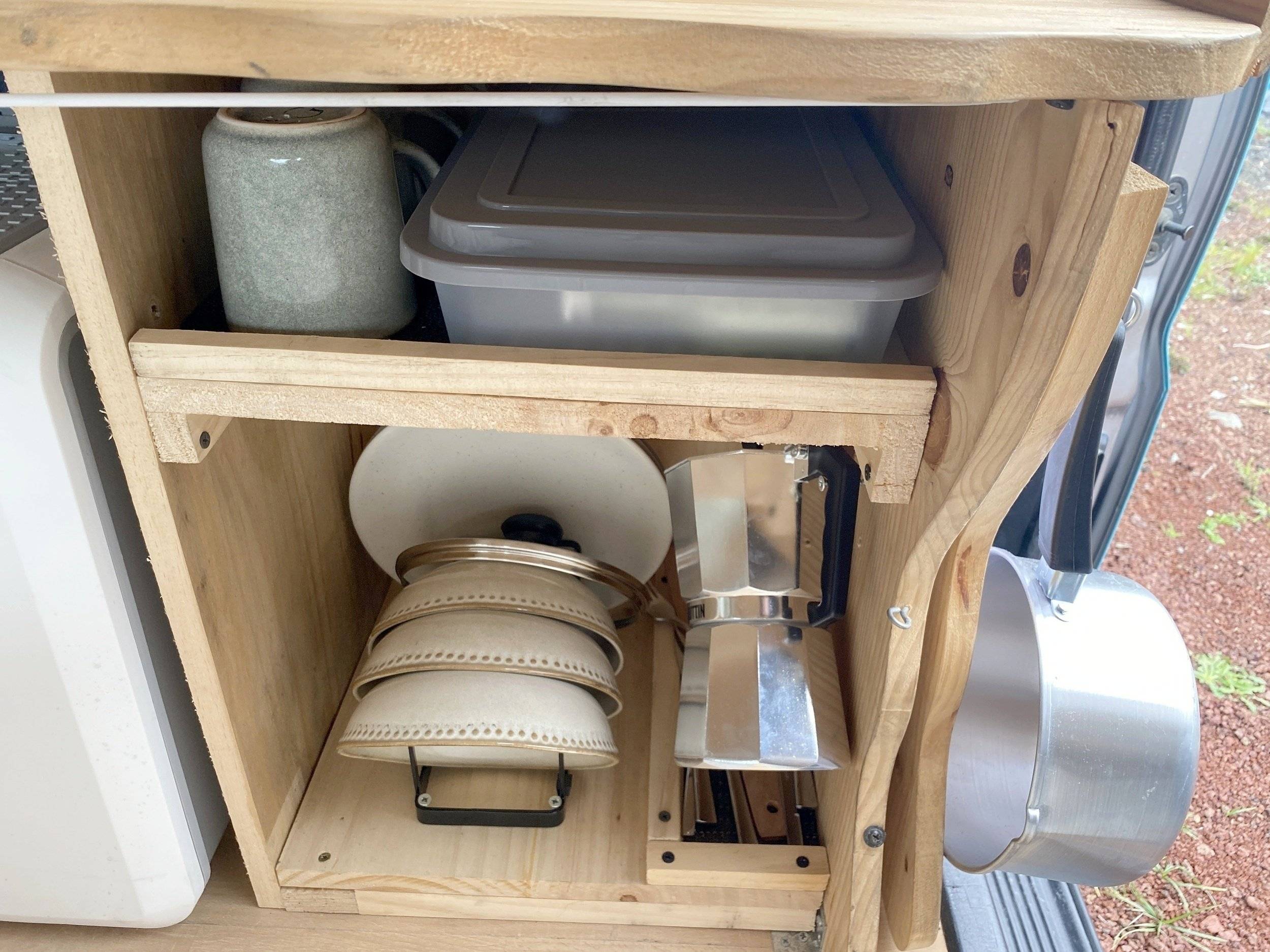 Angolo cucina Hyundai H1 - Yescapa