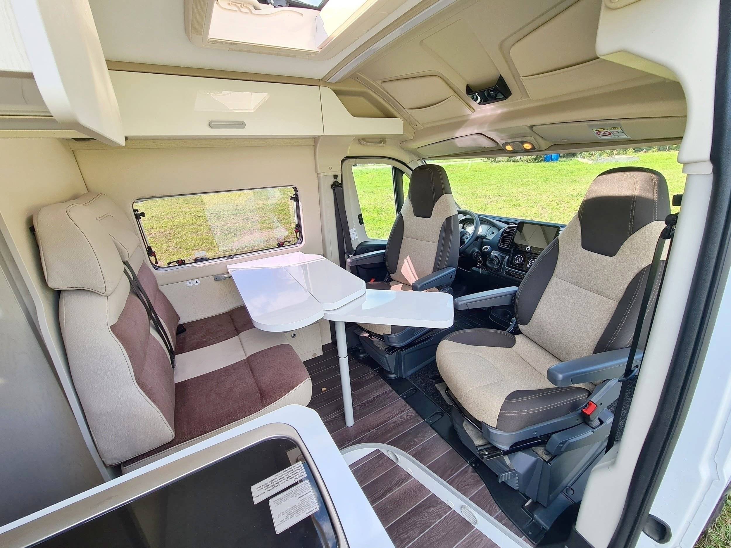 Coin repas Fiat Fiat Ducato, 2.2 l 140 Multijet - Yescapa