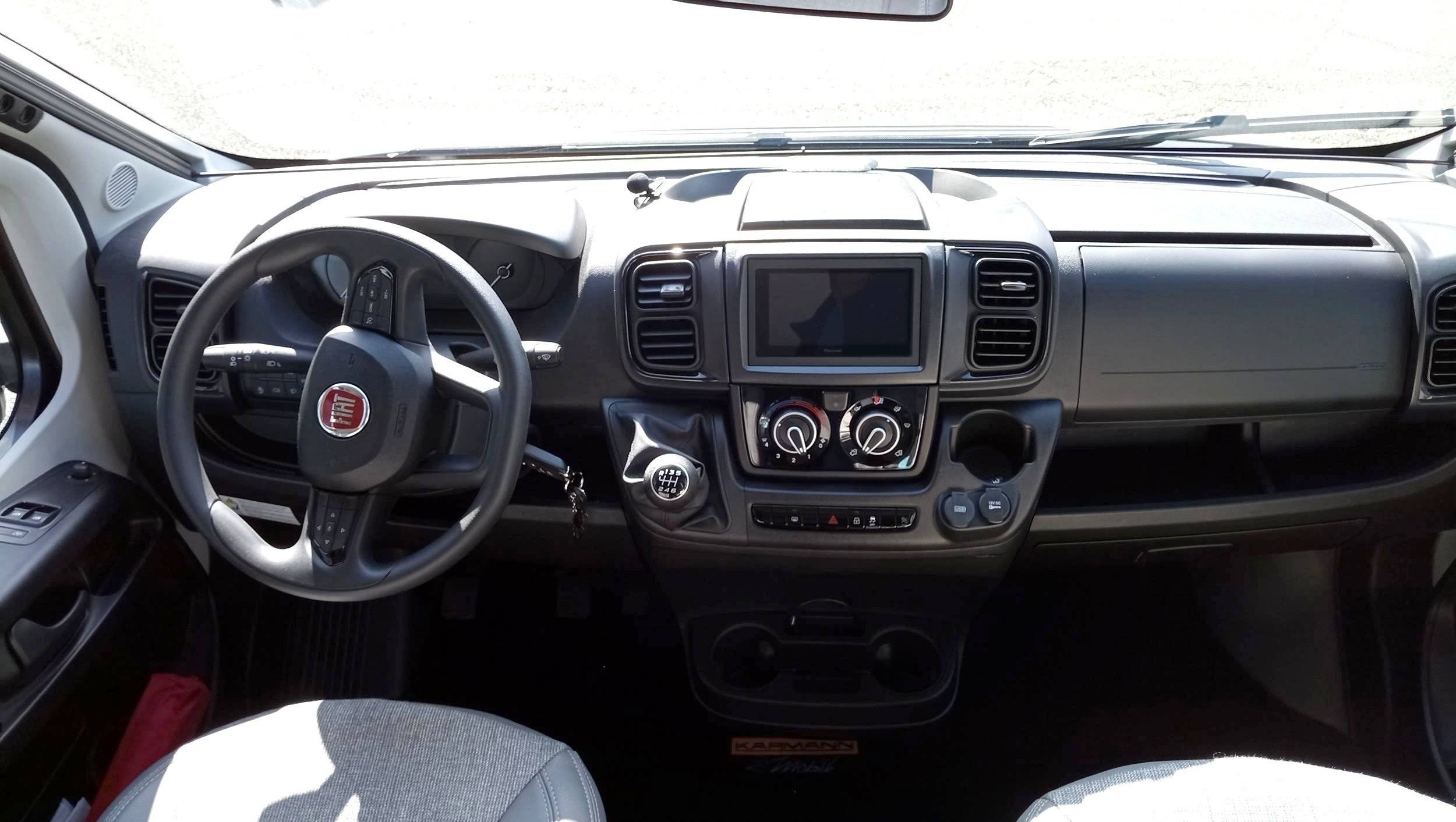 Font Vendôme Leader Camp