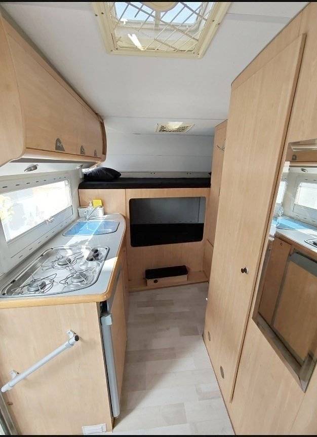 Kitchen Fiat 2.8 l JTD Maxi 127 Ch - Yescapa