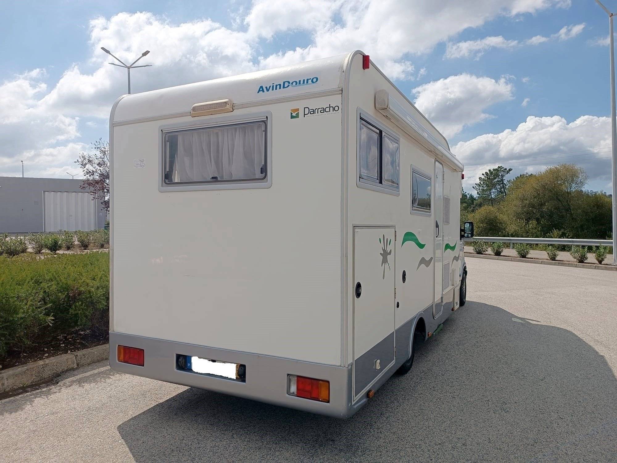 3 C Cartier/Brisebras Renault Master