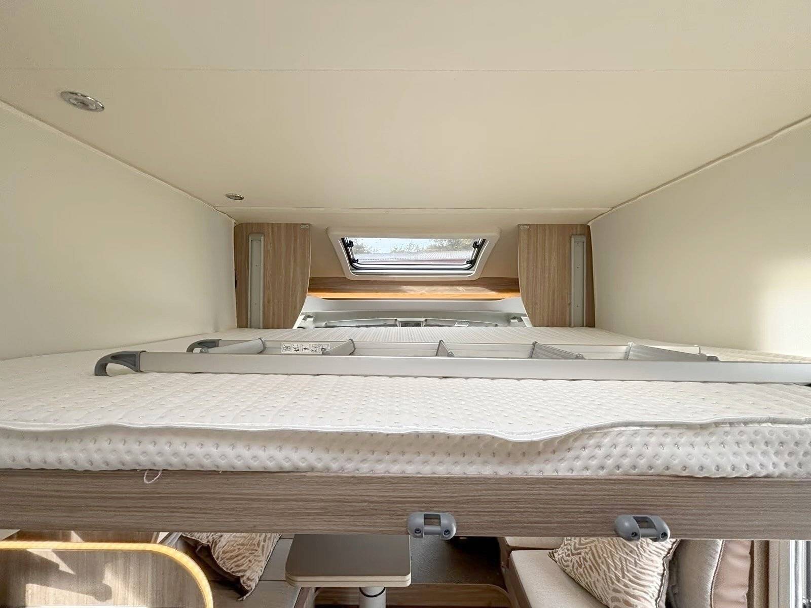 Bürstner Limited Edition T727G