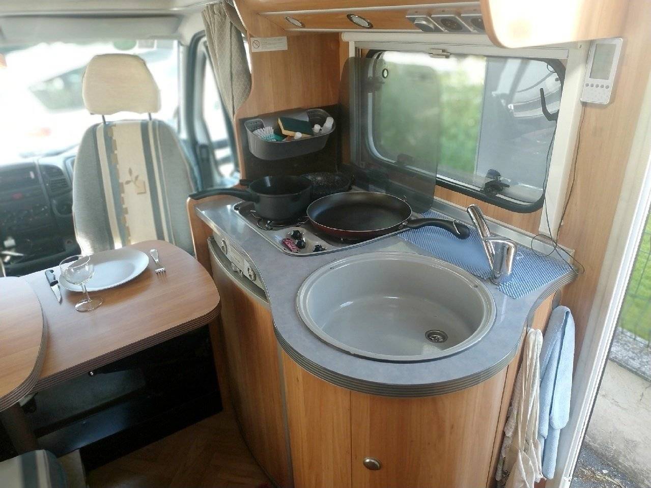 Coin cuisine Fiat Fiat ducato 2.8l JTD - Yescapa