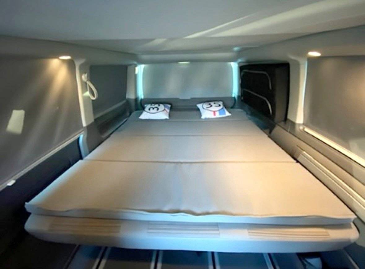 Volkswagen T6.1 California Beach