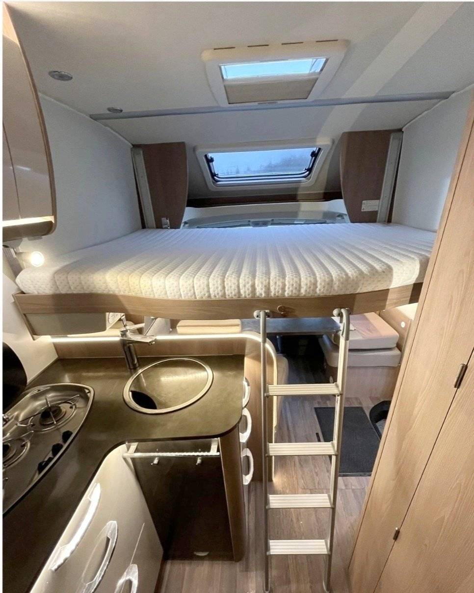 Berth Fiat Ducato 2,8 | 130cv - Yescapa