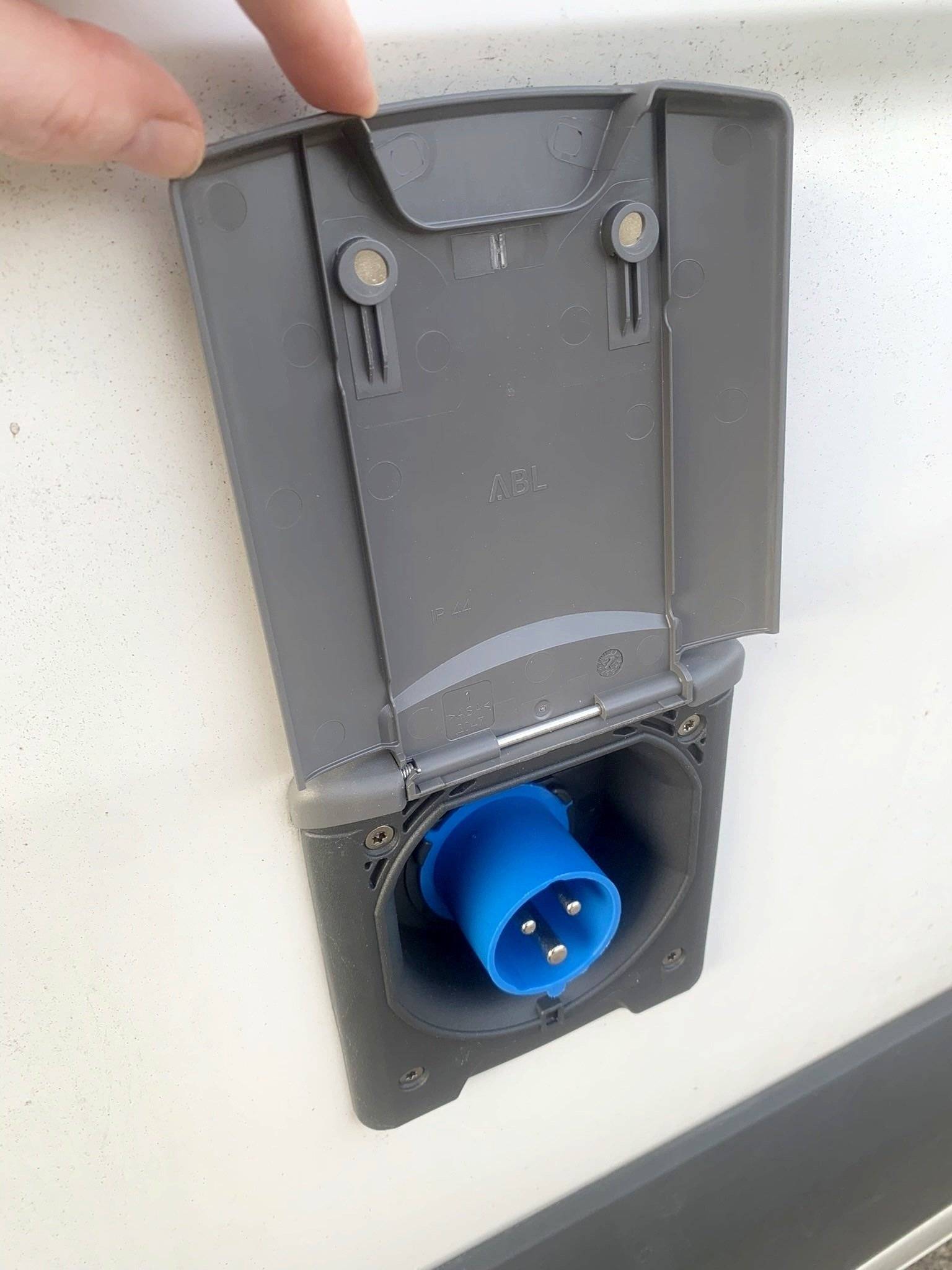 Volkswagen Volkswagen Crafter 35 mittel L2H2 Hochdach Express Profi