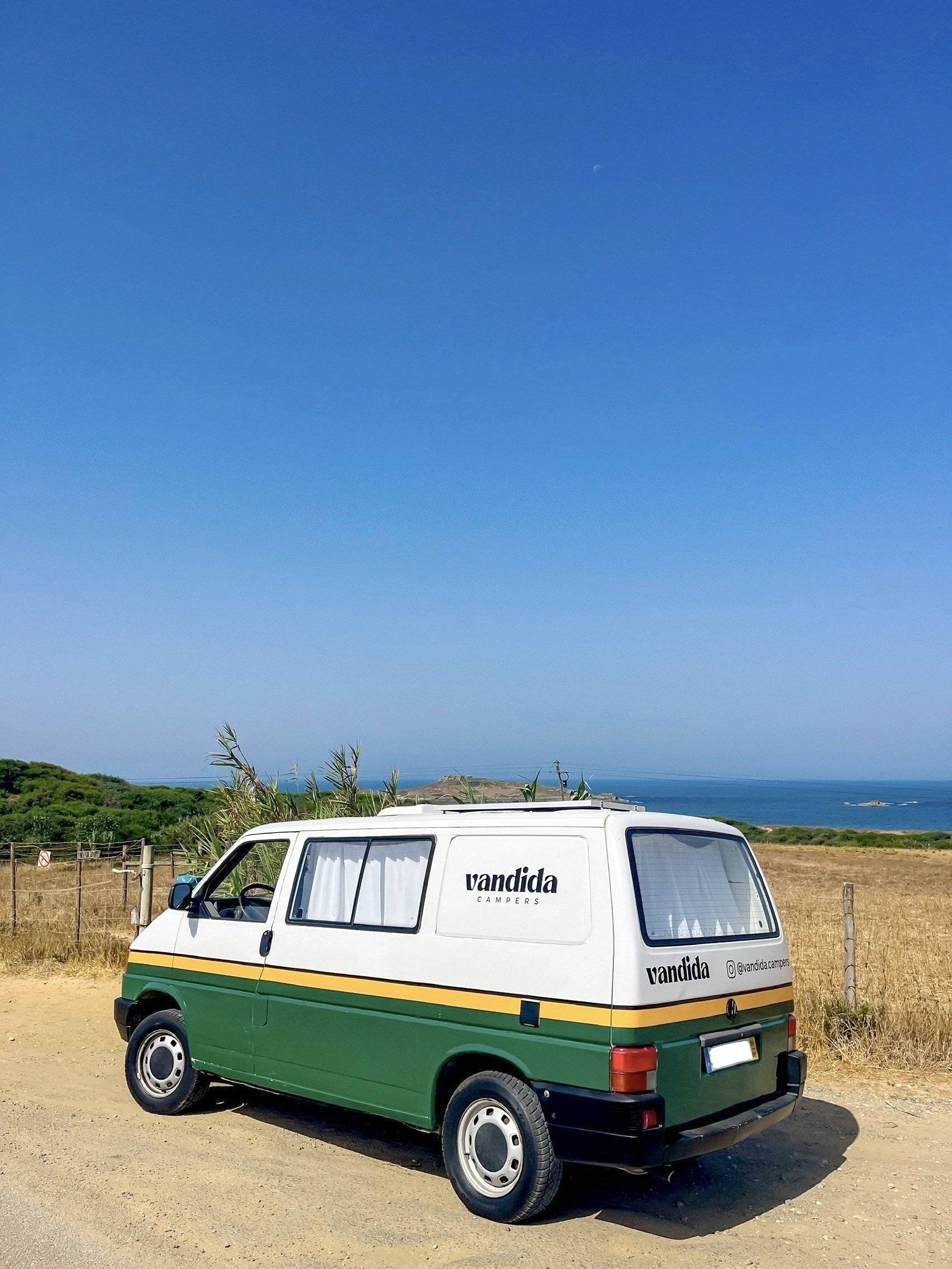 Volkswagen Transporter T4 2.4D