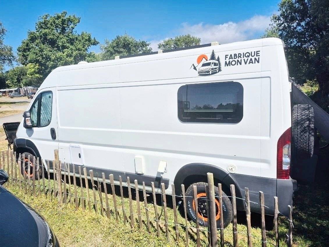 Peugeot Boxer 3,0 HDI 160 ch