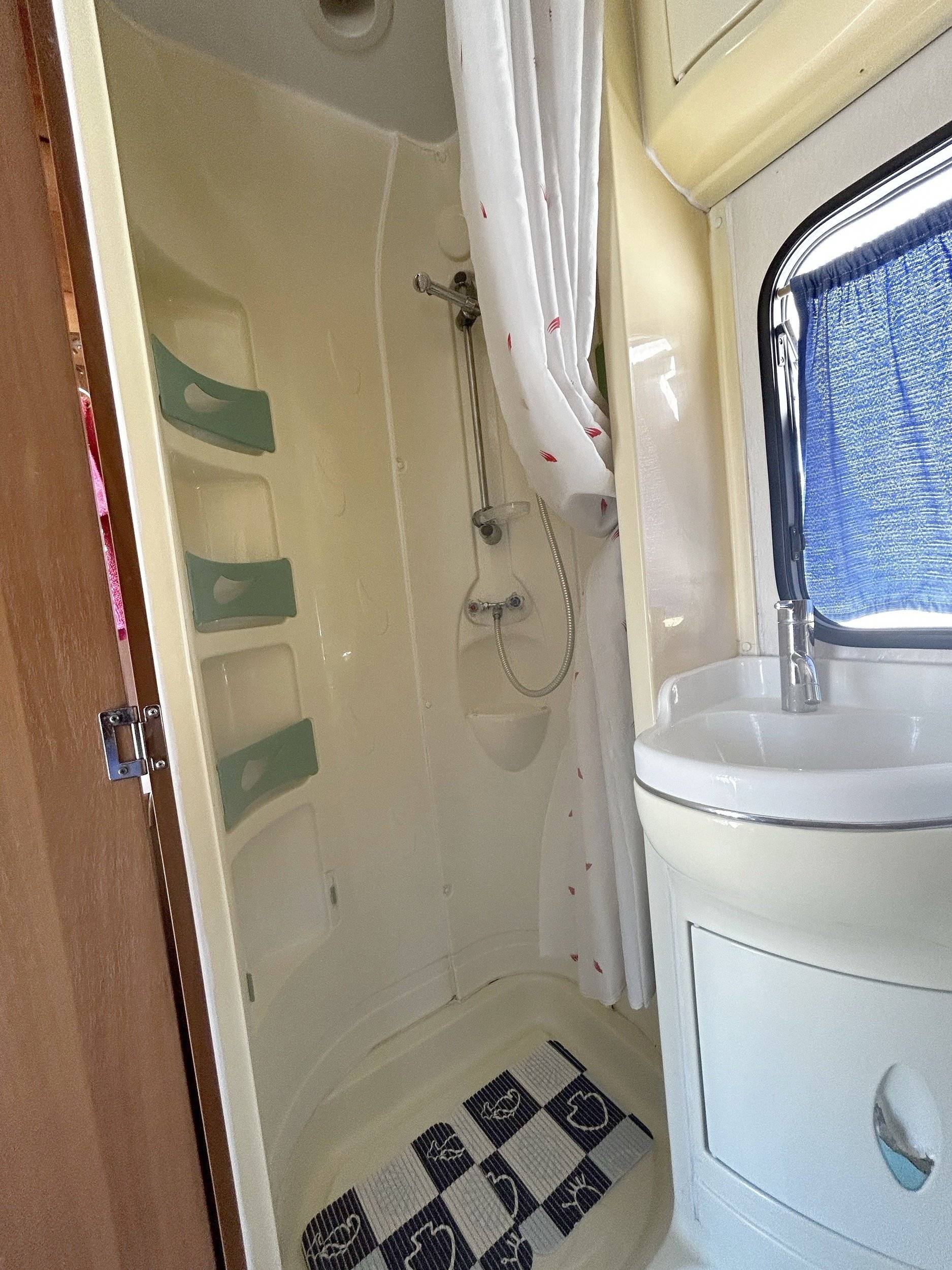 Roller Team Ducato 2 l 115 ch