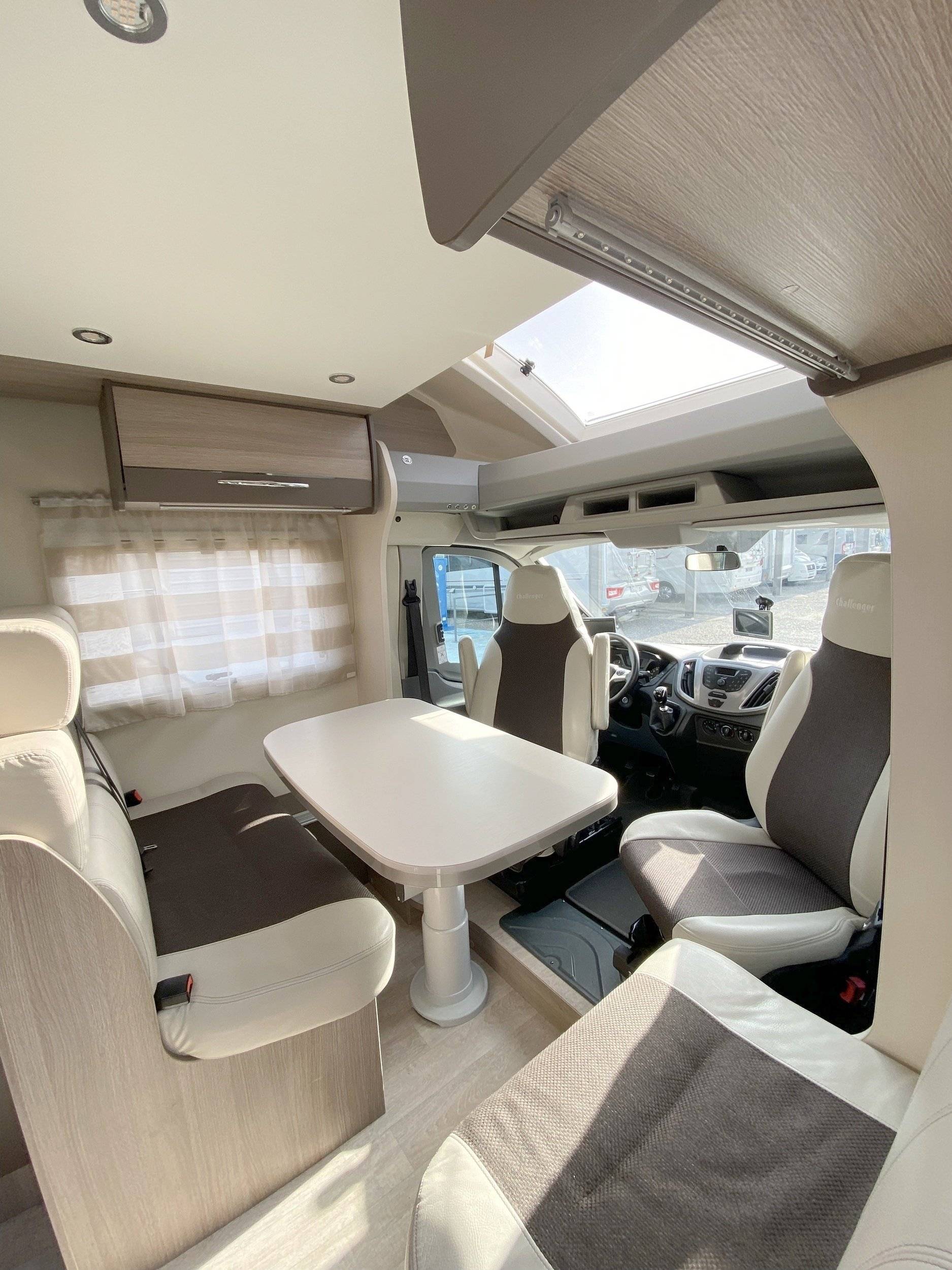 Challenger 388 Eb Ford