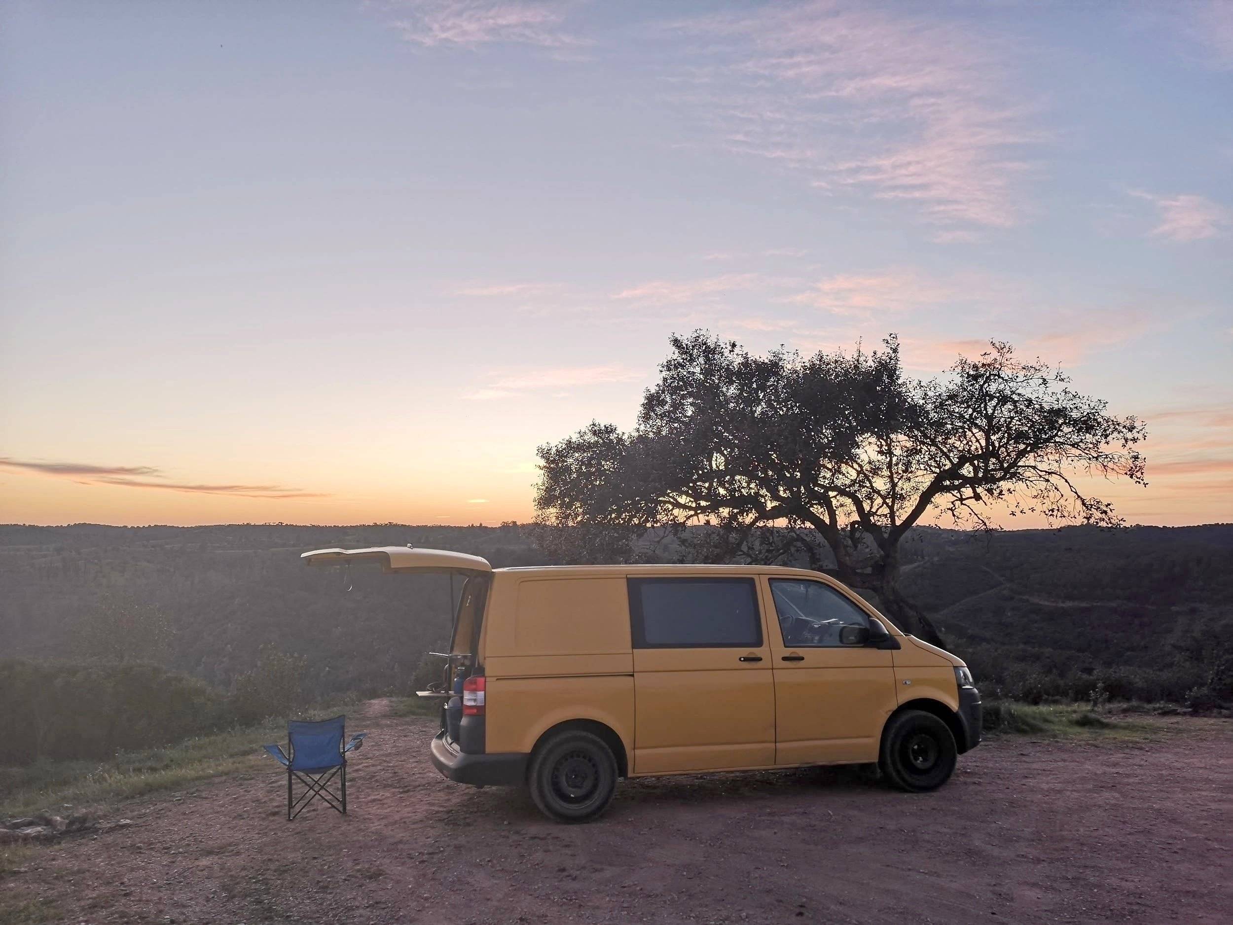 Volkswagen T5 2 l 84 ch