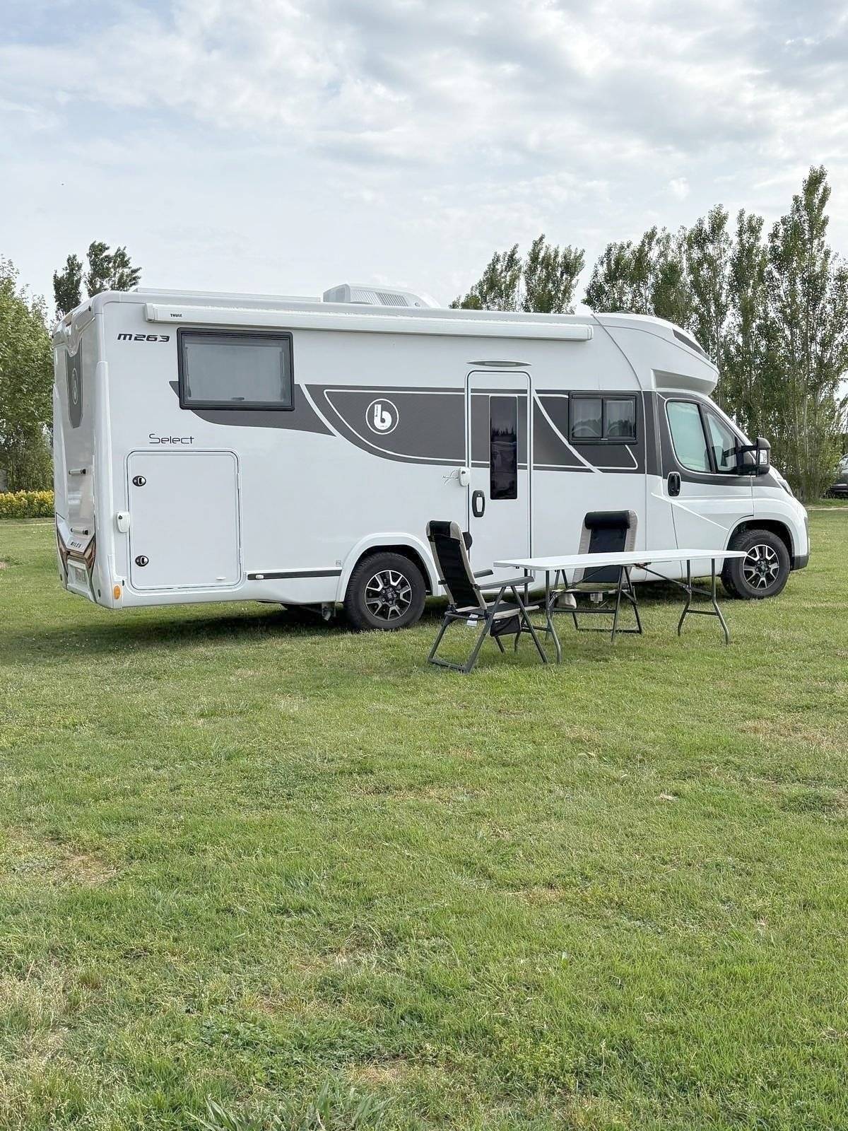 Benimar MILEO 263