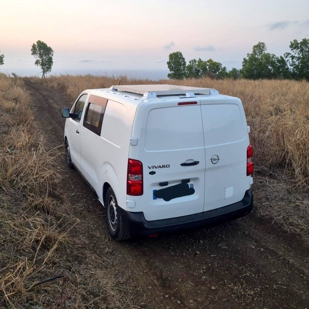 Ci Vivaro H1L2 1,6 l 120 ch