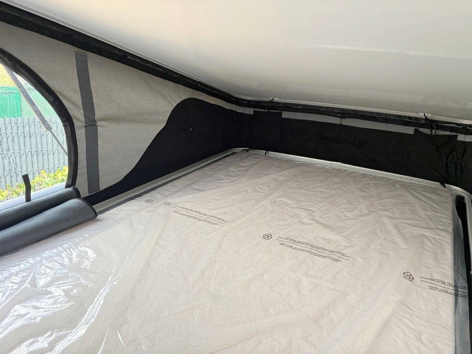 Couchages Renault Renault Trafic 150cv Boite auto - Yescapa