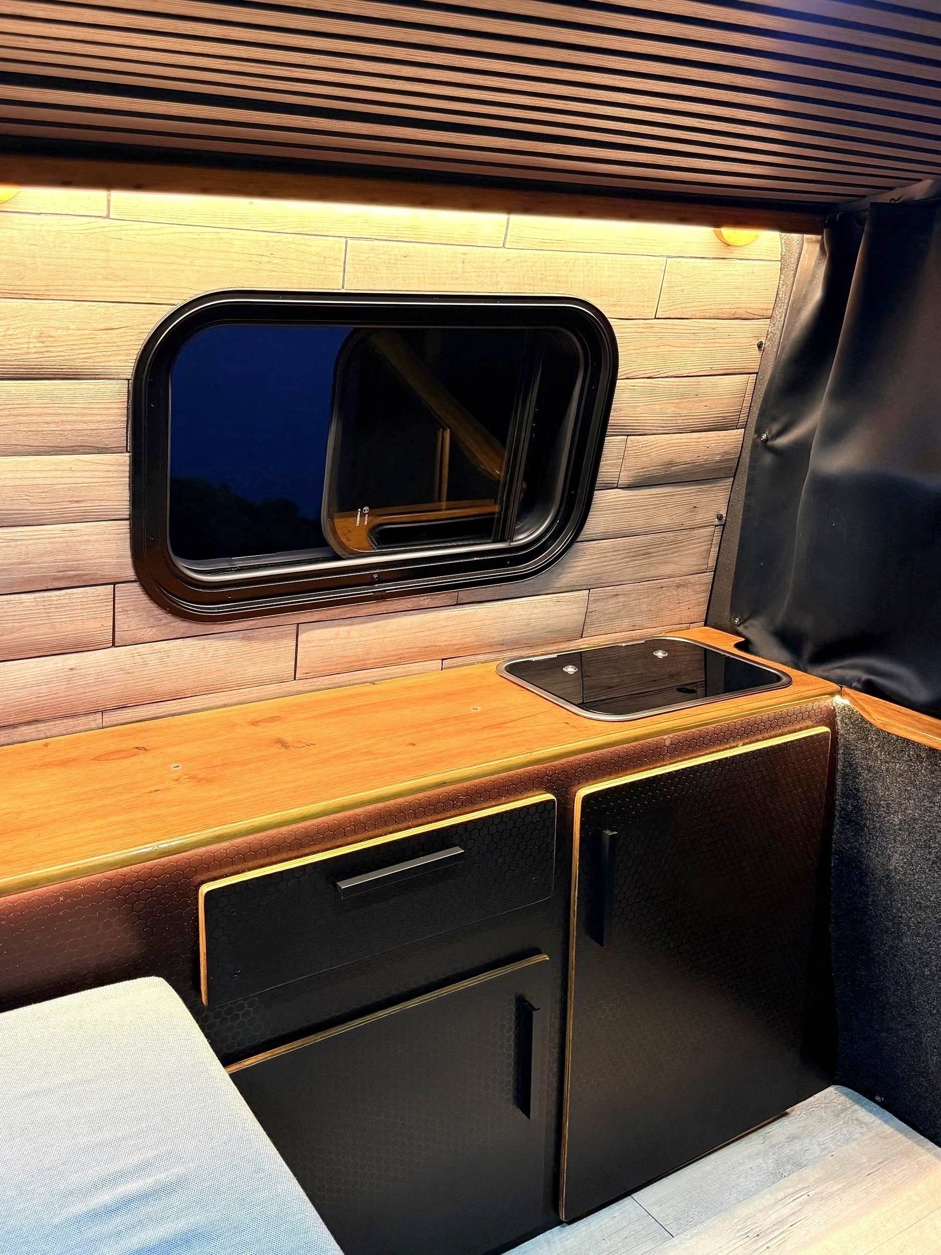 Volkswagen T5 Camper