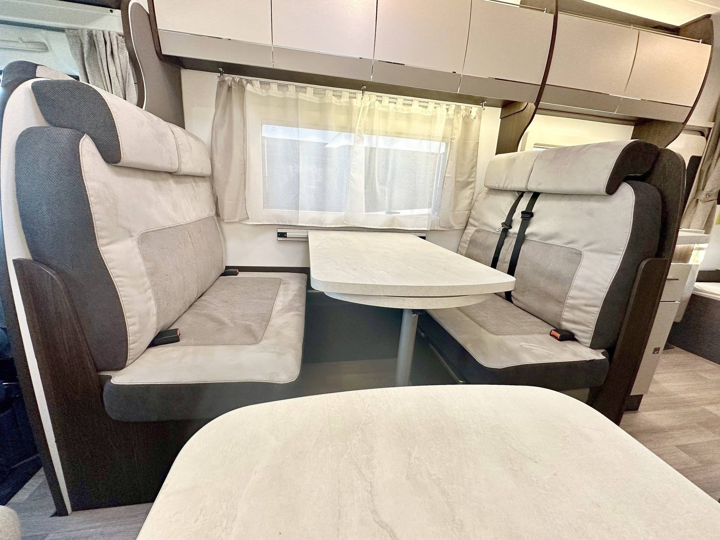 Benimar Benimar Sport 323 de luxe