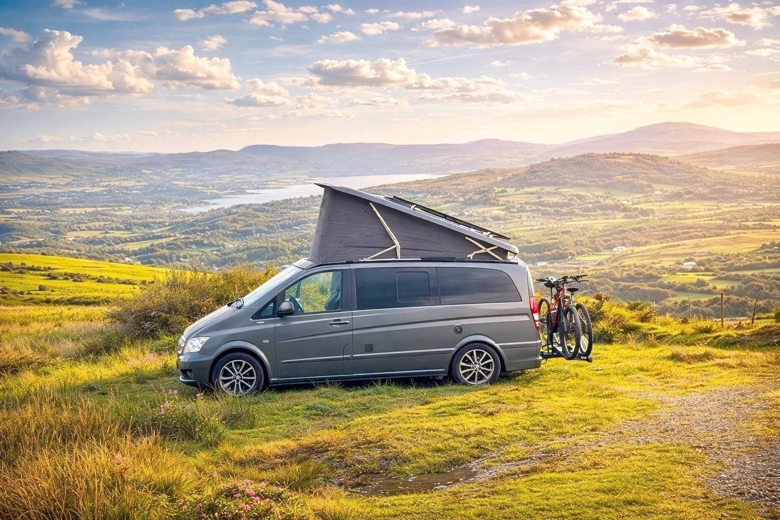 Voorkant 3/4 Mercedes - Yescapa