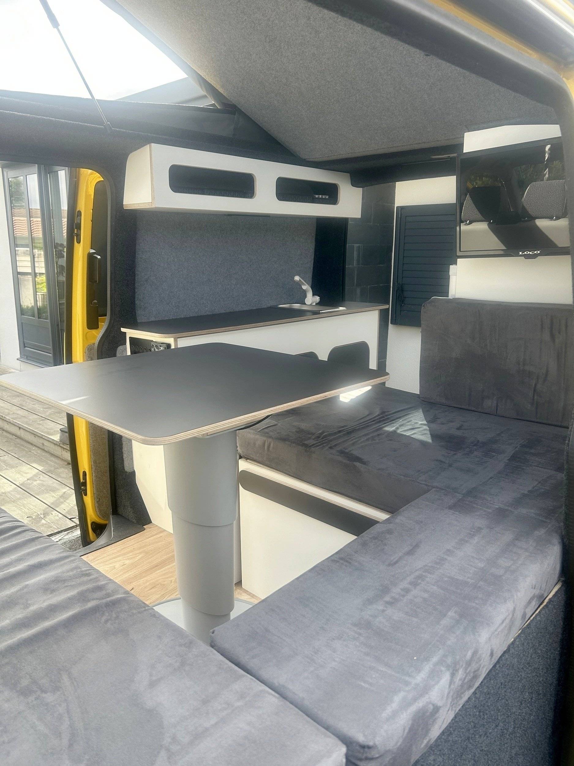 Adria Volkswagen Transporter