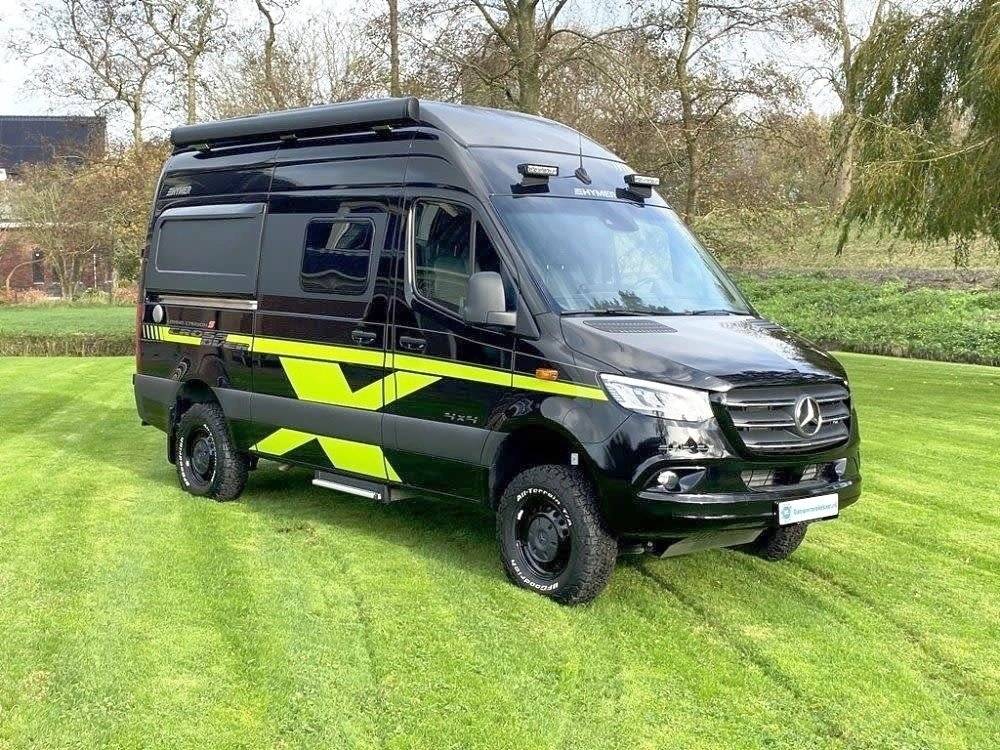 Mercedes-Benz 